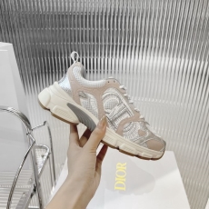 Christian Dior Sneaker